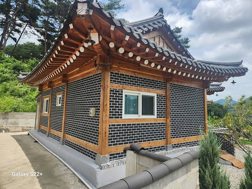 충남 청양 멋스런 한옥집 매매 시골집 매매 (4).jpg