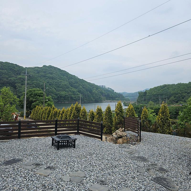 충북 옥천 저수지 뷰 주택 매매 세컨하우스 매매 1 (2).jpg