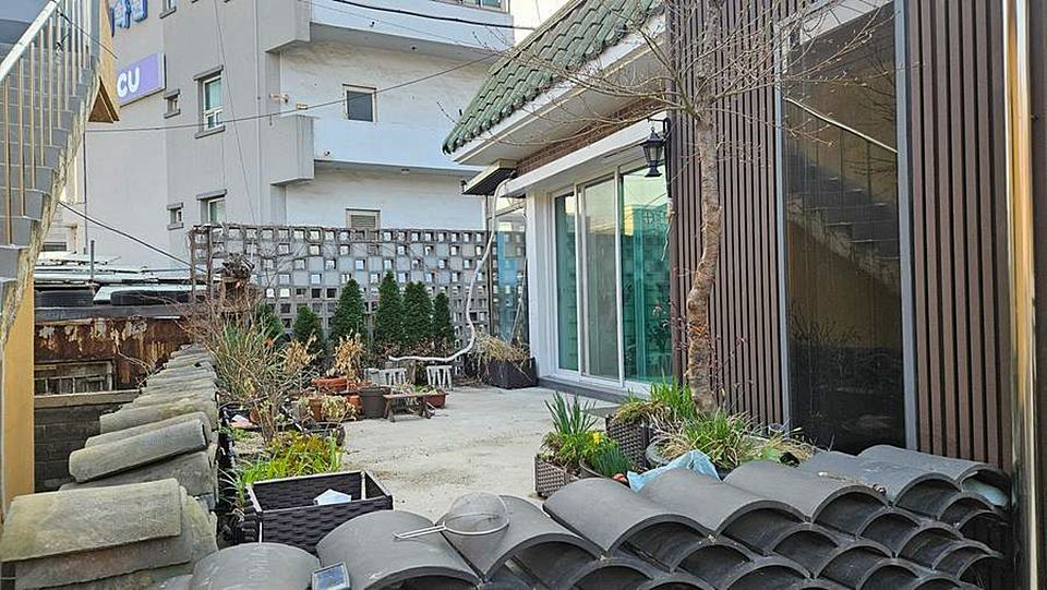 강원도 속초 단독주택 매매 복합 공간 주택 매매 (2).jpg