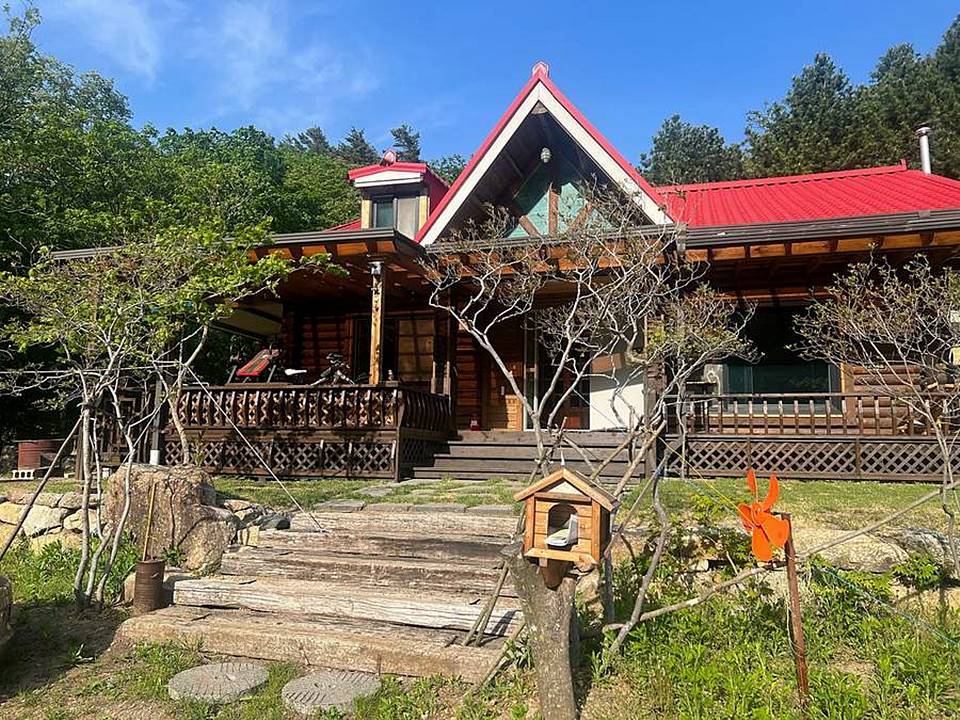 강원도 인제 전원주택 임대 계곡 옆 시골집 월세 (2).jpg