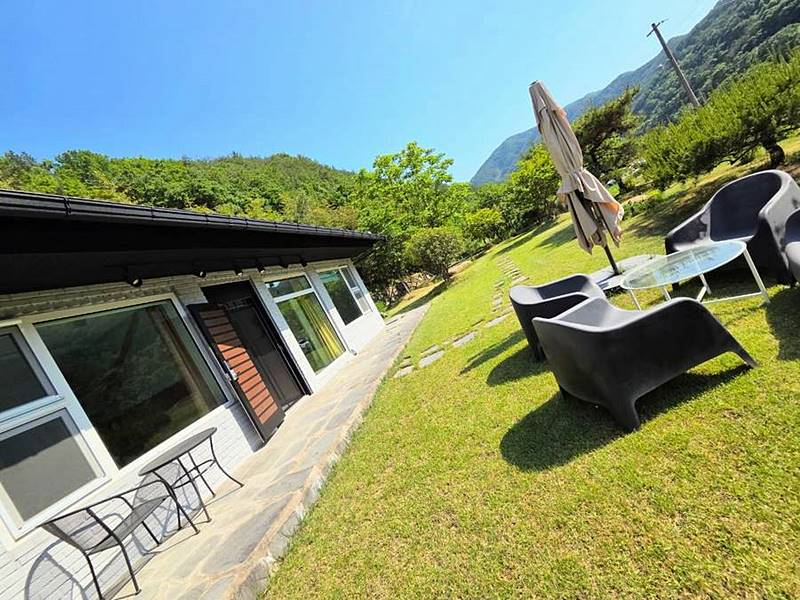 경남 산청 시골집 매매 정원 예쁜 주택 매매 (2).jpg
