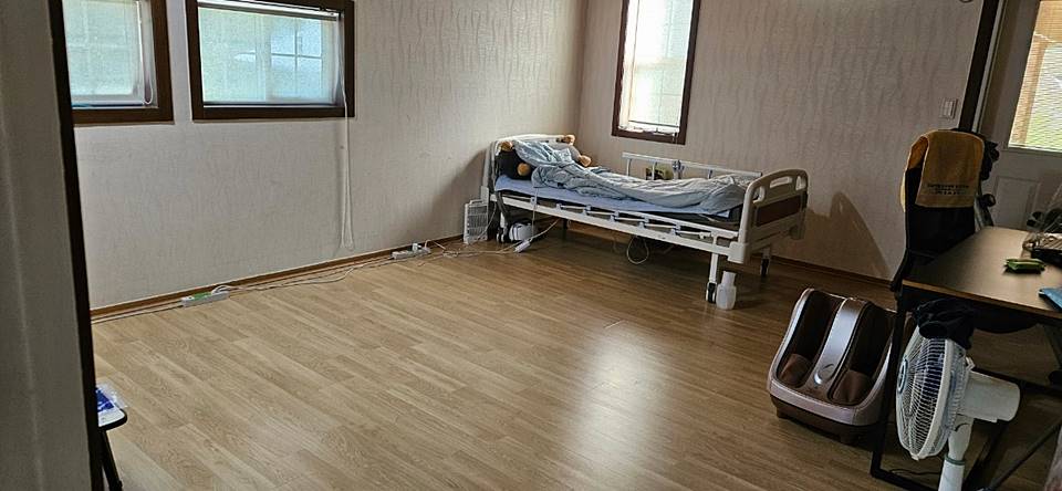 충북 영동 목조주택 매매 잘 가꾼 주택 매매 2 (5).jpg