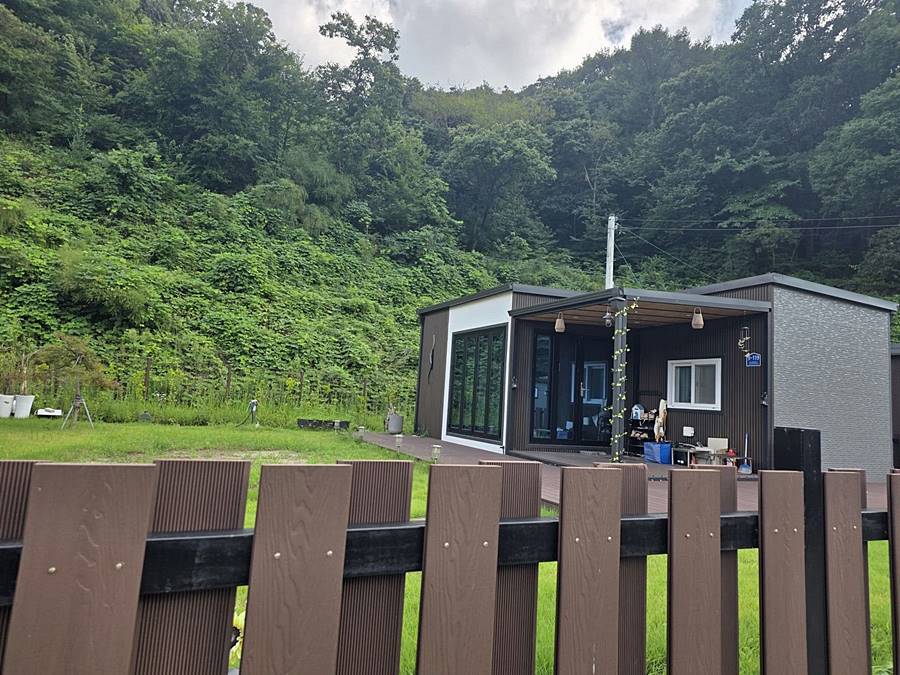 충남 아산 세컨하우스 매매 숲속 주택 매매 1.jpg