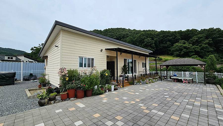 충남 아산 전원주택 매매 단정한 주택 매매 (1).jpg
